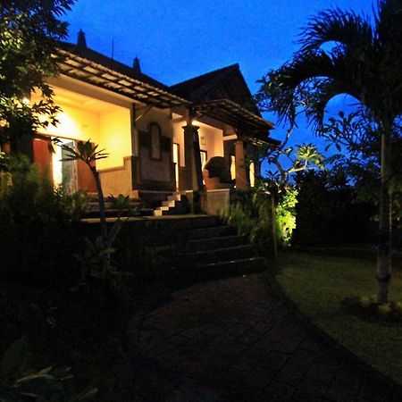 Graha Rusni Villa Ubud Exteriör bild